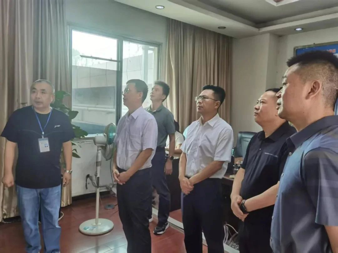 四川省交通运输厅副厅长胡洪波赴遂宁包保督导，筑牢汛期暑期运输安全防线