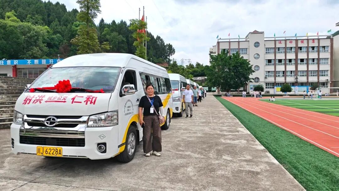 平安送考 一路生花｜DG视讯运业护航中考学子执笔逐梦